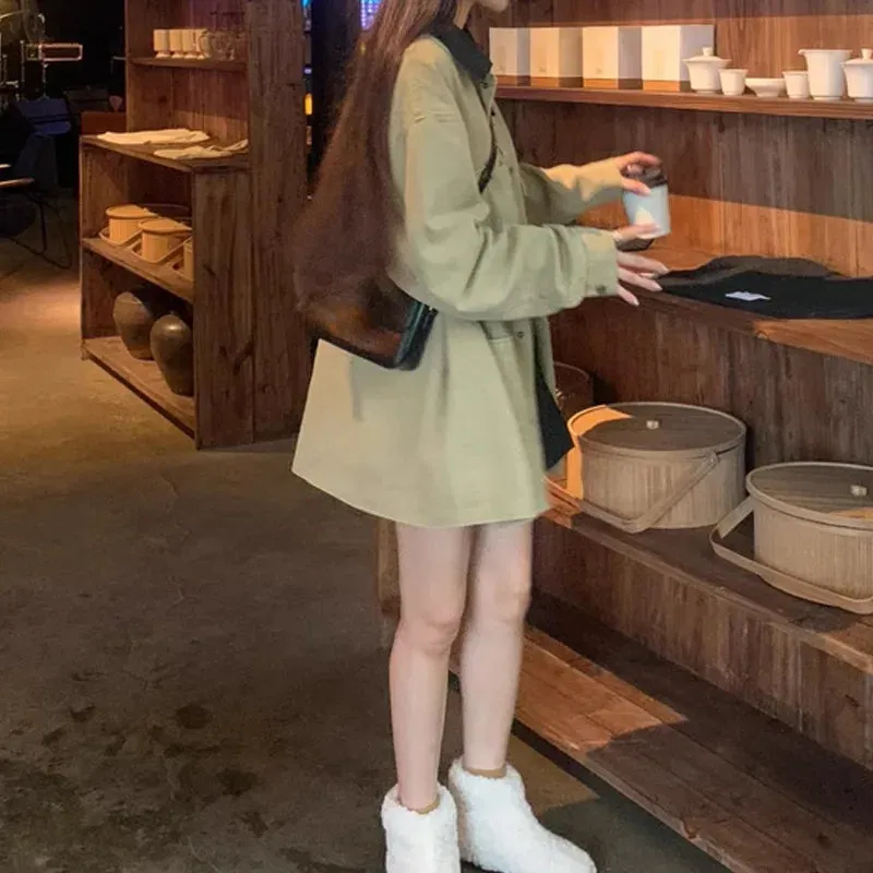 cold weather outfits Joskaa Jin Qian Women's Long Sleeve Denim Jacket Loose Fit Color Blocking Leather Collar Street Style For Autumn New Arrival