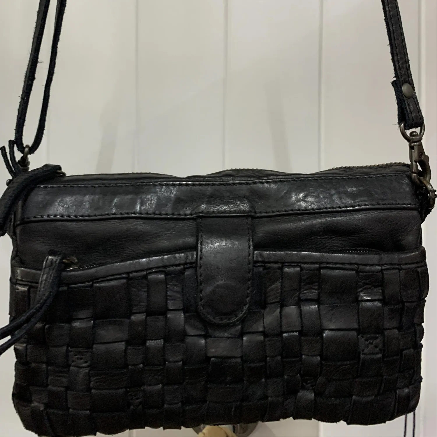 Sadie Sling Bag